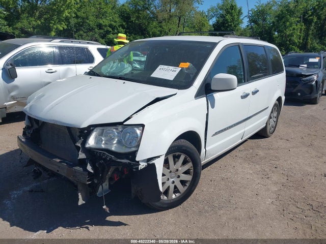 45222340 :رقم المزاد ، 2C4RC1BG9GR158755 vin ، 2016 Chrysler Town & Country Touring مزاد بيع