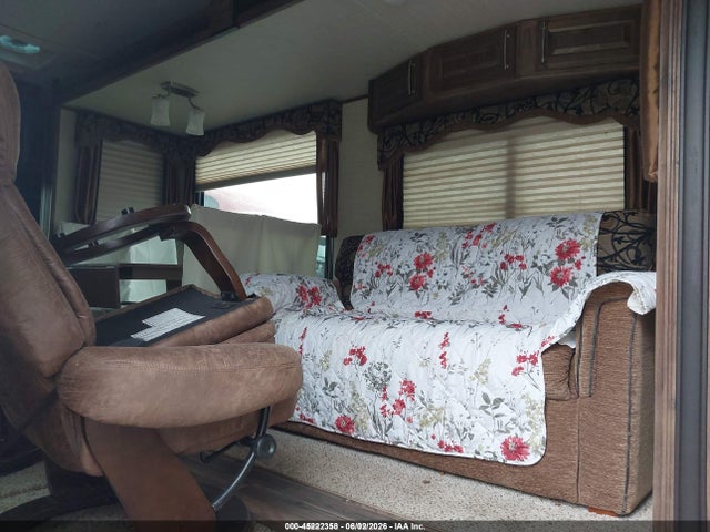Продаж на аукціоні авто 2015 Keystone Cougar - Cg2, vin: 4YDF27R27FV504877, номер лоту: 45222358