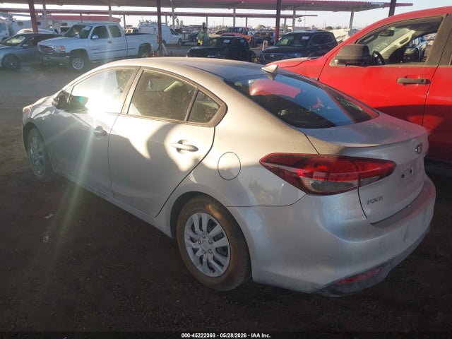 KIA FORTE LX 2017 3KPFK4A75HE125845 Image 3
