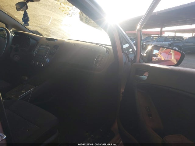 KIA FORTE LX 2017 3KPFK4A75HE125845 Image 5
