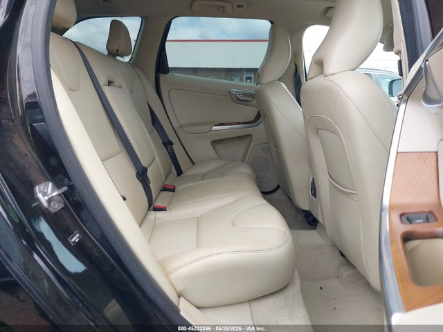 Продажа на аукционе авто 2015 Volvo Xc60 T5 Premier, vin: YV440MDK5F2720781, номер лота: 45222396