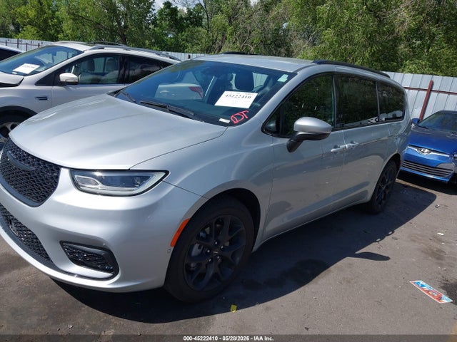 Chrysler Pacifica Touring L Awd 2023 2C4RC3BG8PR570029 Image 2