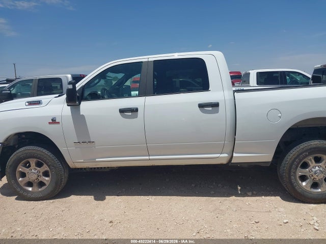 2024 Ram 2500 Big Horn  4x4 6'4 Box მანქანა იყიდება აუქციონზე, vin: 3C6UR5DL9RG348940, აუქციონის ნომერი: 45222414