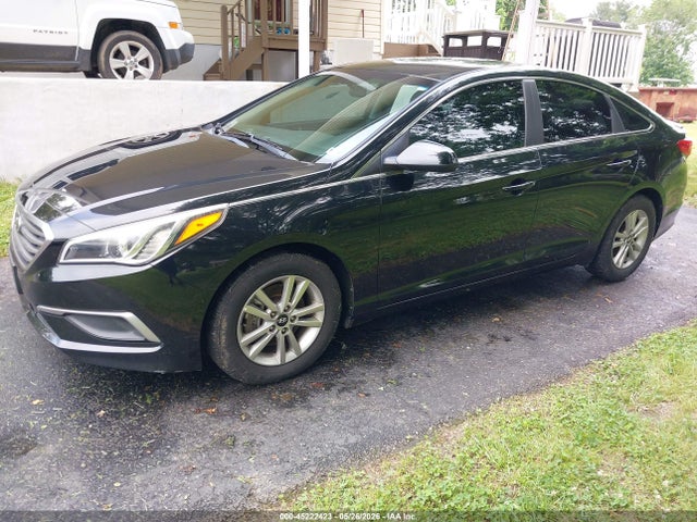 2017 Hyundai Sonata მანქანა იყიდება აუქციონზე, vin: 5NPE24AF1HH578813, აუქციონის ნომერი: 45222423