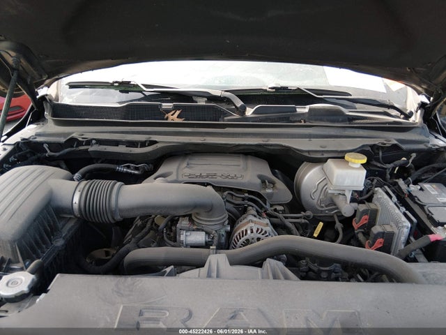 45222426 :رقم المزاد ، 1C6SRFBT7LN198356 vin ، 2020 Ram 1500 Big Horn  4x4 6'4 Box مزاد بيع
