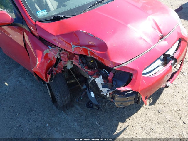 KMHCT4AE6GU138243 Hyundai ACCENT SE