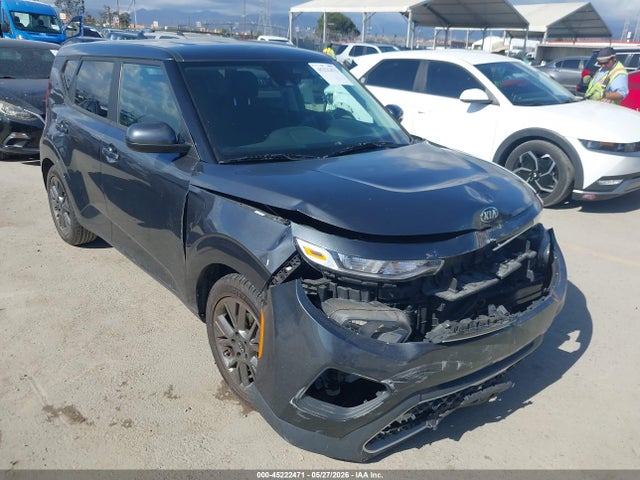 Продажа на аукционе авто 2021 Kia Soul S, vin: KNDJ23AU1M7795428, номер лота: 45222471