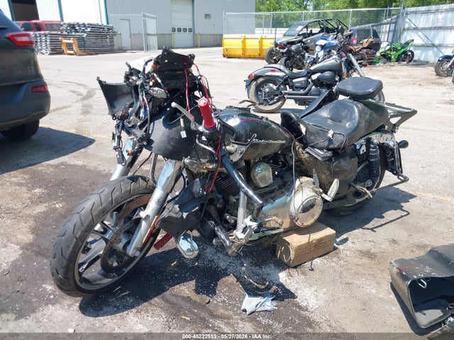 Harley-Davidson Fltrxs Road Glide Special 2015 1HD1KTM18FB696413 Image 2