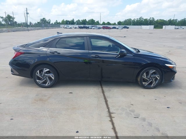 KMHLS4DG8RU827848 Hyundai ELANTRA SEL