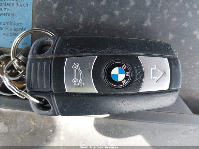 Auction sale of the 2006 Bmw 325i, vin: WBAVB13506PT05721, lot number: 45222539