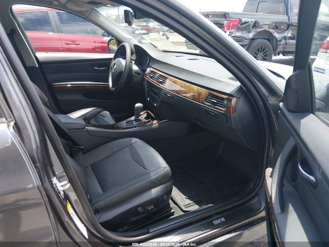 Auction sale of the 2006 Bmw 325i, vin: WBAVB13506PT05721, lot number: 45222539