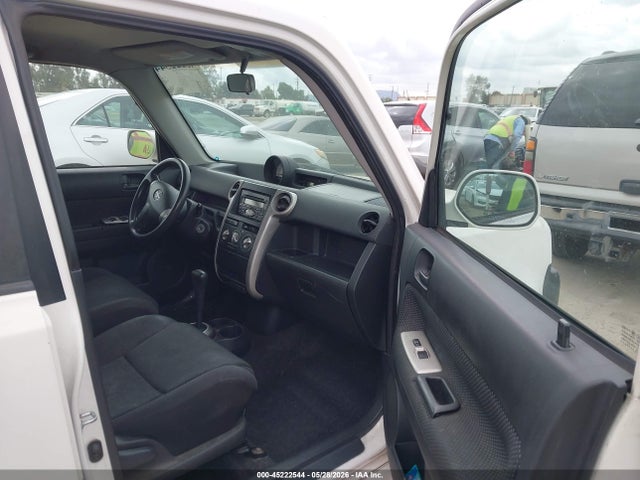 2005 Scion Xb მანქანა იყიდება აუქციონზე, vin: JTLKT324454007345, აუქციონის ნომერი: 45222544