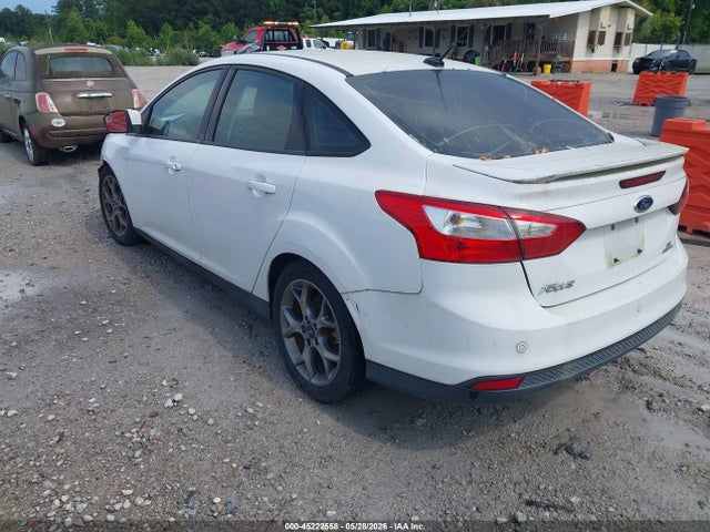 2013 Ford Focus Se მანქანა იყიდება აუქციონზე, vin: 1FADP3F20DL114713, აუქციონის ნომერი: 45222558