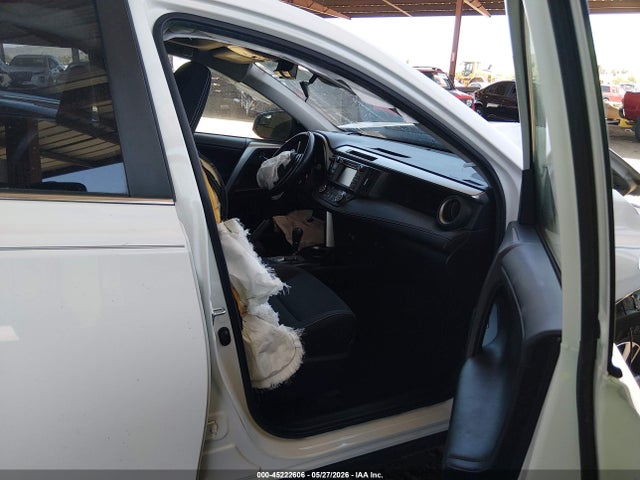Продаж на аукціоні авто 2017 Toyota Rav4 Xle, vin: JTMWFREV3HJ714194, номер лоту: 45222606
