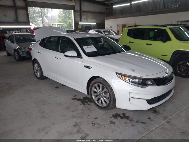 Aukcja sprzedaży 2018 Kia Optima Lx, vin: 5XXGT4L38JG269687, numer aukcji: 45222616