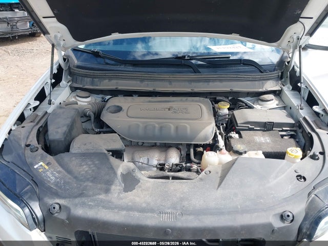 1C4PJMCB5KD449458 Jeep Cherokee Latitude 4x4
