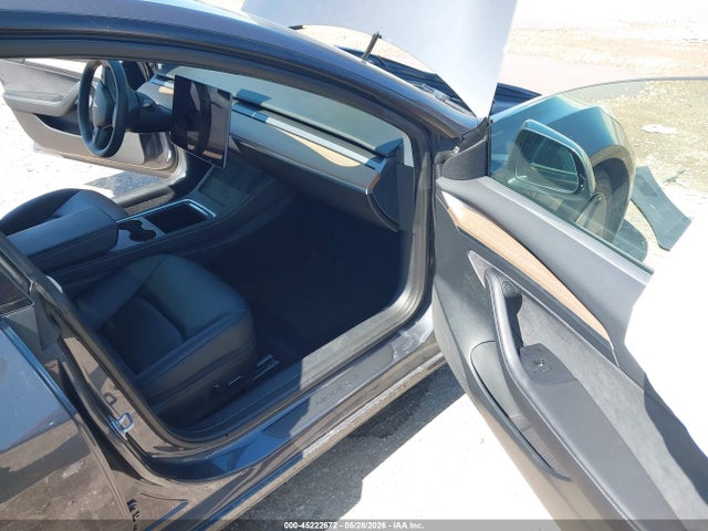 Tesla Model 3 Rear-wheel Drive 2023 5YJ3E1EA4PF697187 Image 5