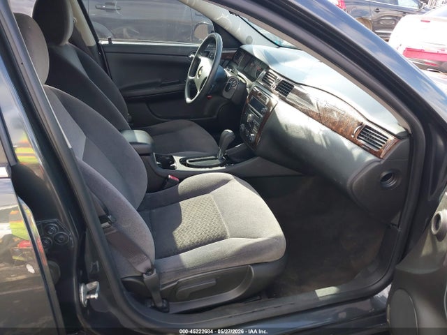 2G1WB5E3XG1137376 Chevrolet Impala Limited Lt