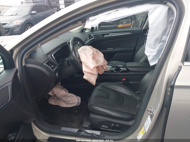 Ford Fusion Energi Titanium 2015 3FA6P0SUXFR105231 Image 13