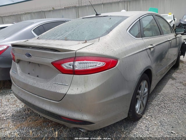 Ford Fusion Energi Titanium 2015 3FA6P0SUXFR105231 Image 4