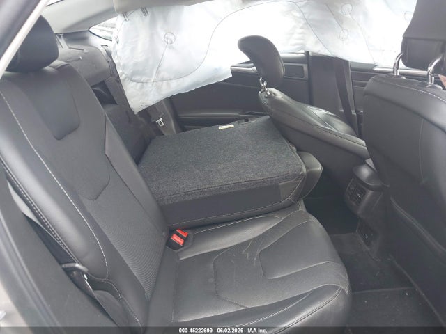 Ford Fusion Energi Titanium 2015 3FA6P0SUXFR105231 Image 8