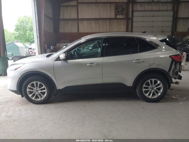 Продаж на аукціоні авто 2020 Ford Escape Se, vin: 1FMCU0G68LUC68069, номер лоту: 45222702