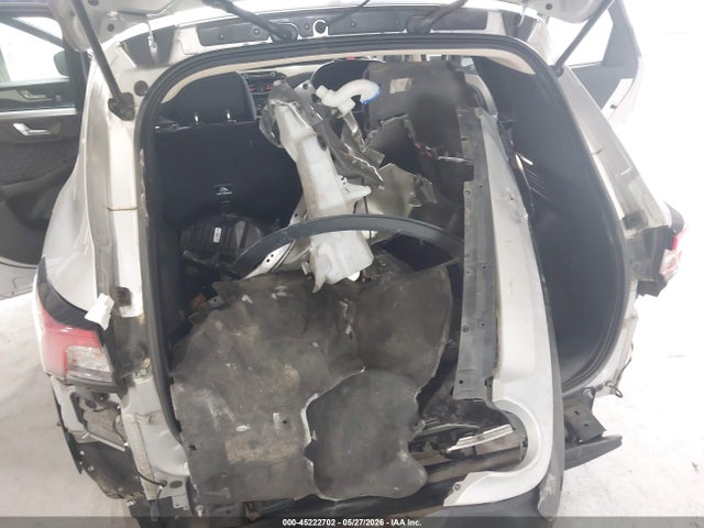 Продаж на аукціоні авто 2020 Ford Escape Se, vin: 1FMCU0G68LUC68069, номер лоту: 45222702