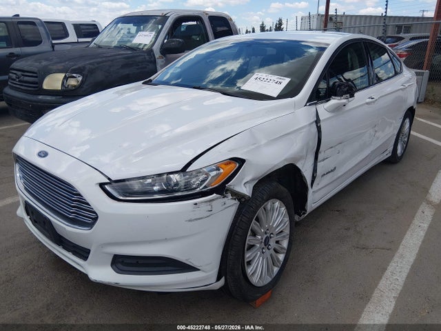 Ford Fusion Hybrid Se 2016 3FA6P0LU3GR357984 Image 2