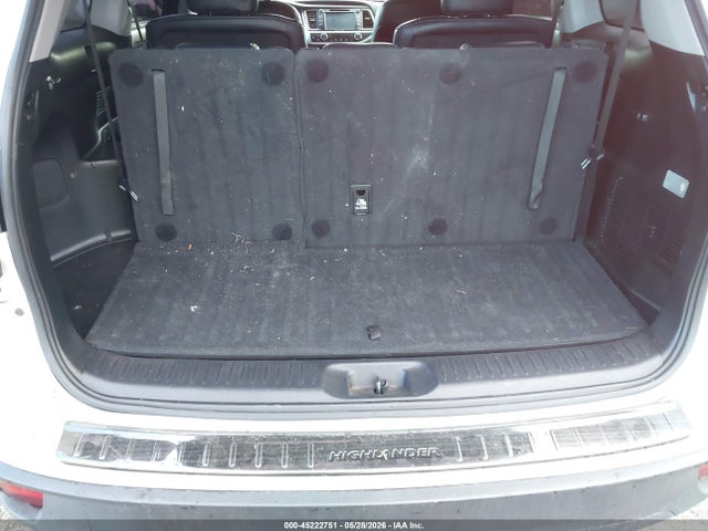 Продаж на аукціоні авто 2018 Toyota Highlander Se, vin: 5TDJZRFH2JS817643, номер лоту: 45222751