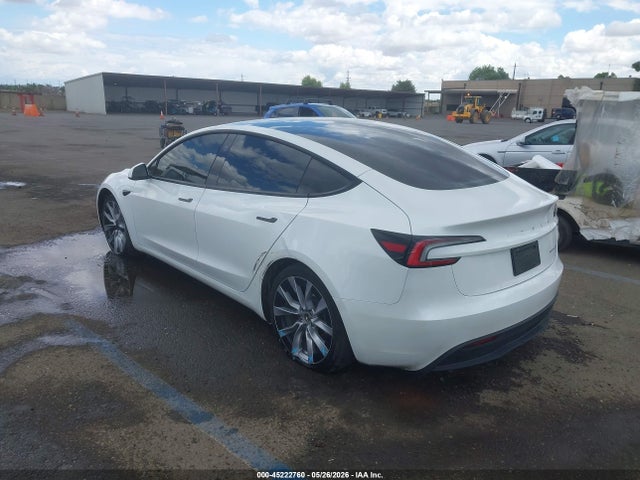 45222760 :رقم المزاد ، 5YJ3E1EB7RF810626 vin ، 2024 Tesla Model 3 Long Range Dual Motor All-wheel Drive مزاد بيع