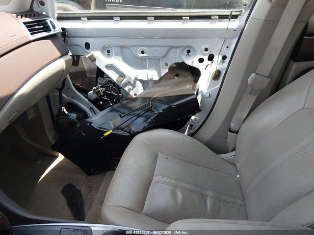 45222827 :رقم المزاد ، 3GYFNCEY6BS559781 vin ، 2011 Cadillac Srx Premium Collection مزاد بيع