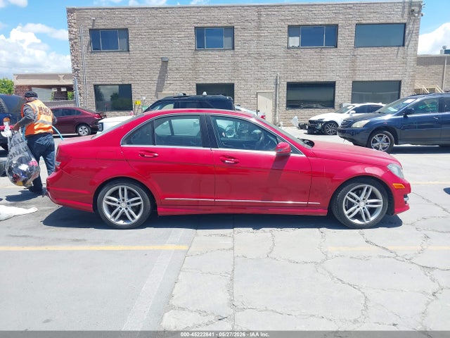 Продаж на аукціоні авто 2014 Mercedes-benz C 250 Sport, vin: WDDGF4HB9EG155757, номер лоту: 45222841
