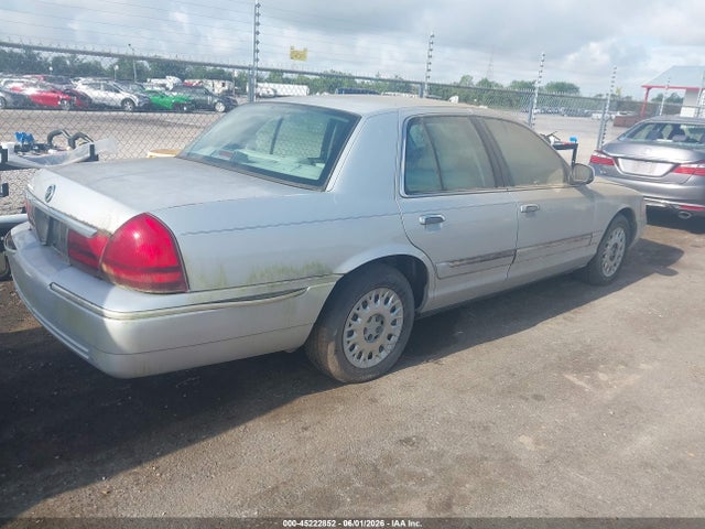 45222852 :رقم المزاد ، 2MEFM74W33X652895 vin ، 2003 Mercury Grand Marquis Gs مزاد بيع
