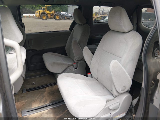 Продаж на аукціоні авто 2016 Toyota Sienna Le 7 Passenger, vin: 5TDJK3DC6GS135754, номер лоту: 45222875