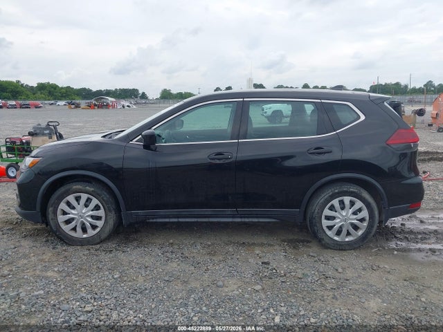 Продаж на аукціоні авто 2018 Nissan Rogue S, vin: 5N1AT2MTXJC770312, номер лоту: 45222889