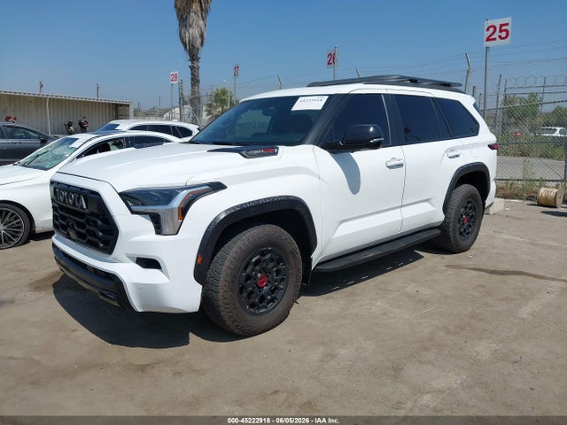 7SVAAABA7RX038557 Toyota Sequoia Trd Pro