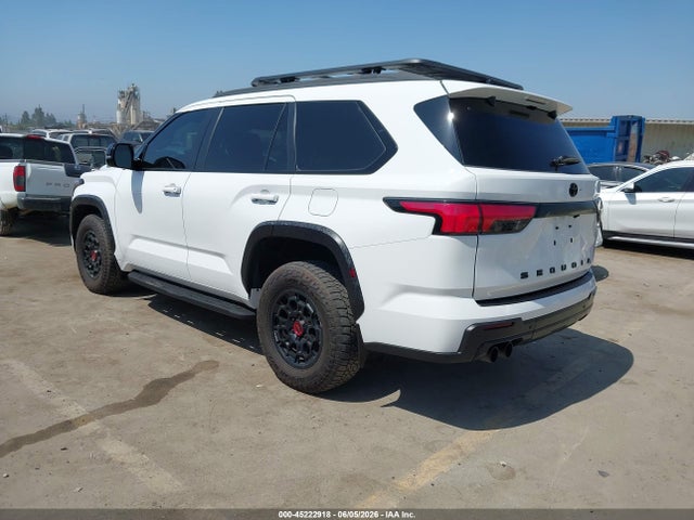 7SVAAABA7RX038557 Toyota Sequoia Trd Pro