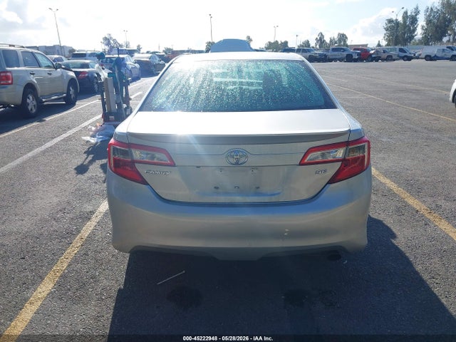 2014 Toyota Camry Se მანქანა იყიდება აუქციონზე, vin: 4T1BF1FK5EU843435, აუქციონის ნომერი: 45222948