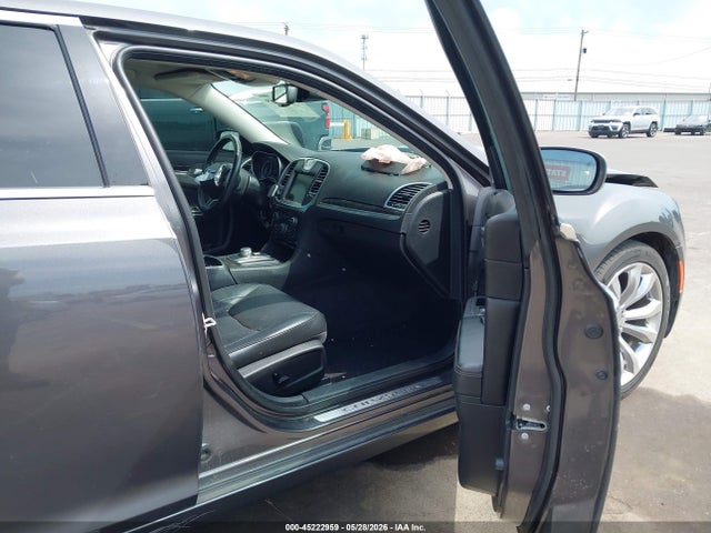 2C3CCAEG2GH248521 Chrysler 300C