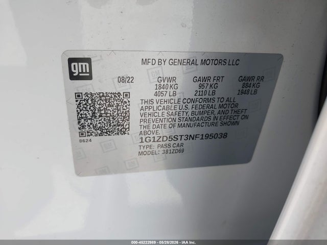 1G1ZD5ST3NF195038 Chevrolet Malibu Fwd Lt