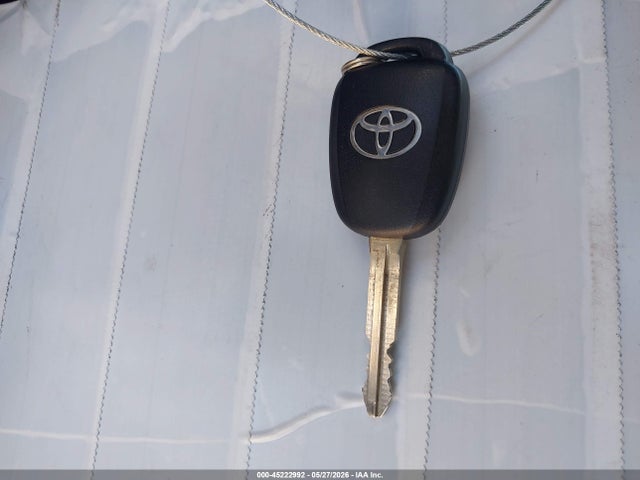 45222992 :رقم المزاد ، 5YFBURHE1HP663127 vin ، 2017 Toyota Corolla Le مزاد بيع