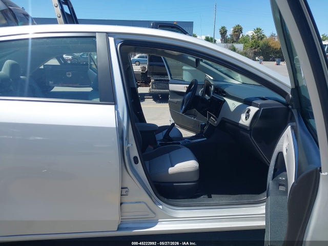 45222992 :رقم المزاد ، 5YFBURHE1HP663127 vin ، 2017 Toyota Corolla Le مزاد بيع