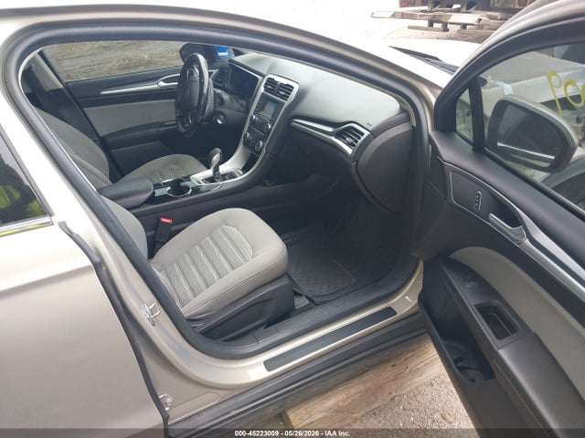 45223009 :رقم المزاد ، 3FA6P0G78GR152150 vin ، 2016 Ford Fusion S مزاد بيع