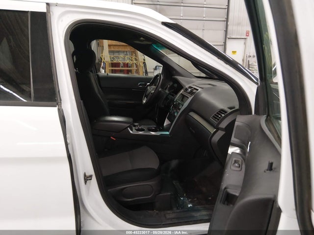 2014 Ford Utility Police Interceptor მანქანა იყიდება აუქციონზე, vin: 1FM5K8AR3EGC37961, აუქციონის ნომერი: 45223017