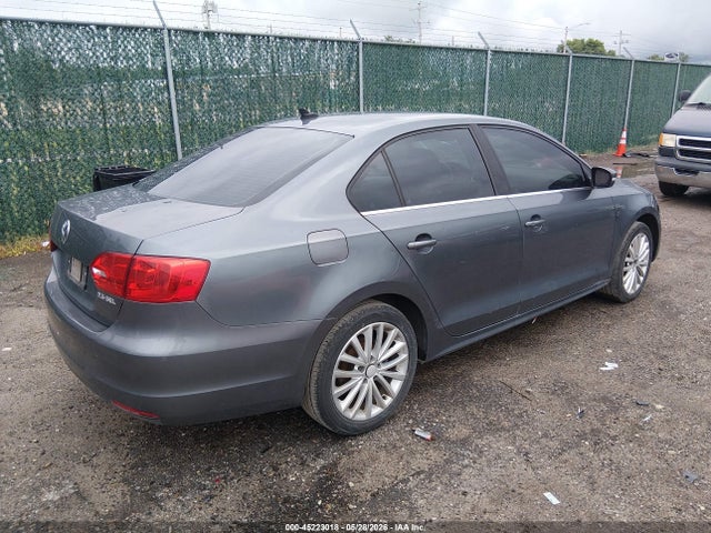 Продаж на аукціоні авто 2011 Volkswagen Jetta 2.5l Sel, vin: 3VWGX7AJ0BM327408, номер лоту: 45223018