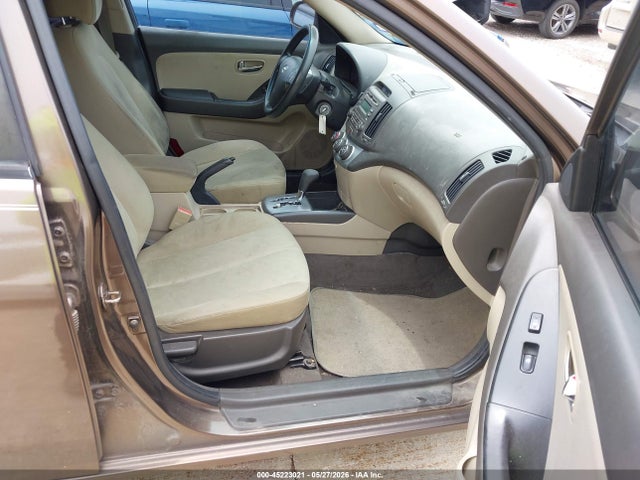 Продажа на аукционе авто 2010 Hyundai Elantra Gls, vin: KMHDU4AD2AU931975, номер лота: 45223021