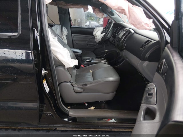 Продаж на аукціоні авто 2015 Toyota Tacoma Prerunner V6, vin: 5TFJU4GN9FX083865, номер лоту: 45223025