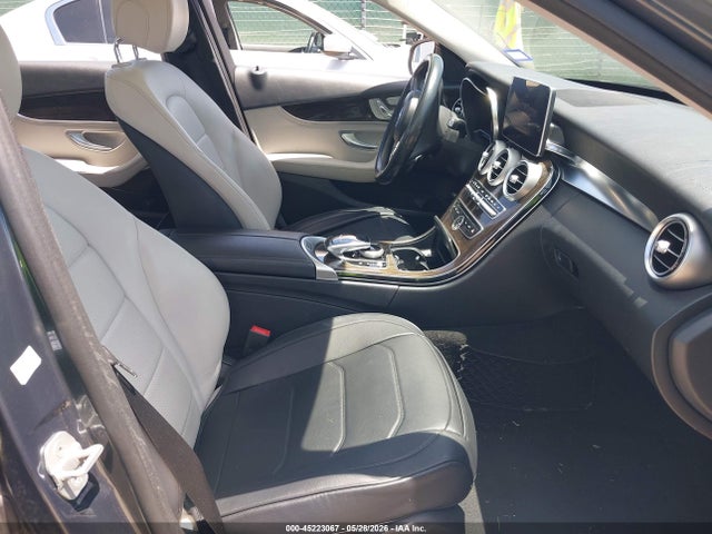 Aukcja sprzedaży 2015 Mercedes-benz C 300 4matic, vin: 55SWF4KB6FU039232, numer aukcji: 45223067