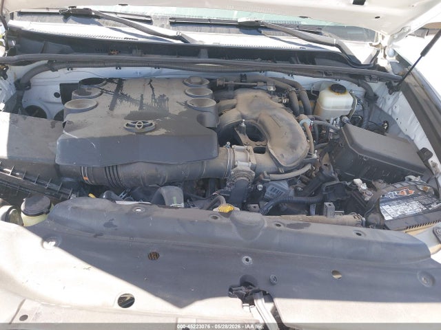 Toyota 4runner Sr5 Premium 2014 JTEBU5JR8E5167946 Image 10