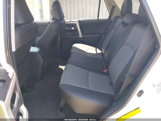 Toyota 4runner Sr5 Premium 2014 JTEBU5JR8E5167946 Image 8